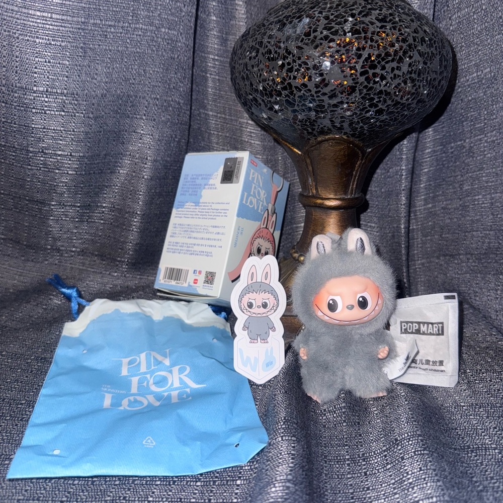 Labubu Pin for Love Series Vinyl Plush Pendant “W” The Monsters Popmart